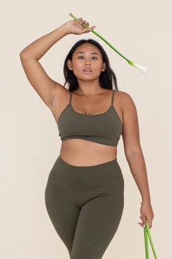 Indigo Luna New In Ananda Crop Juniper