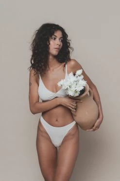 Indigo Luna Layla Bralette Pearl New In