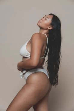 Indigo Luna New In Layla G-String Pearl