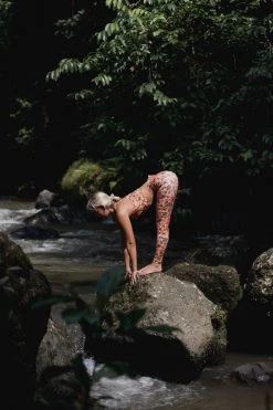 Indigo Luna Vayū Legging Viola Earth