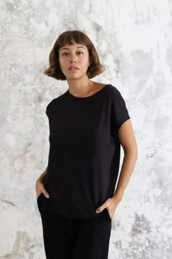 Indigo Luna Best Sellers Layer Tee Black