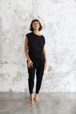 Indigo Luna Best Sellers Layer Tee Black